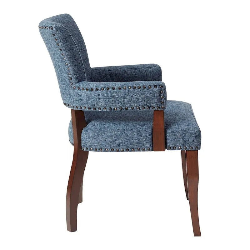 Chaise de salle à manger avec accoudoirs et garniture cloutée