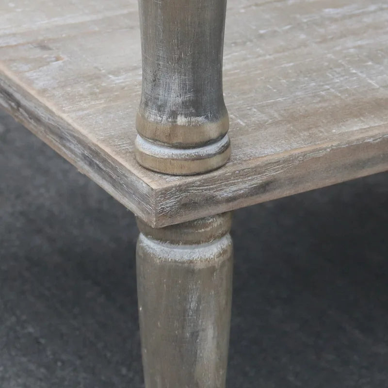 Table de chevet avec tiroir sculpté ajouré et étagère ouverte