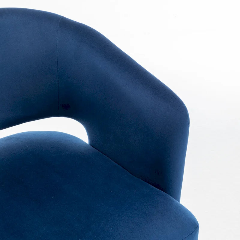 Fauteuil pivotant en forme de tonneau