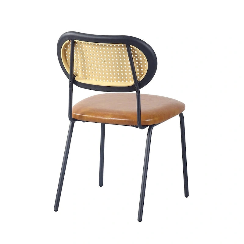 Chaise de salle à manger moderne simple en cuir avec tuyau en métal et dossier en PP